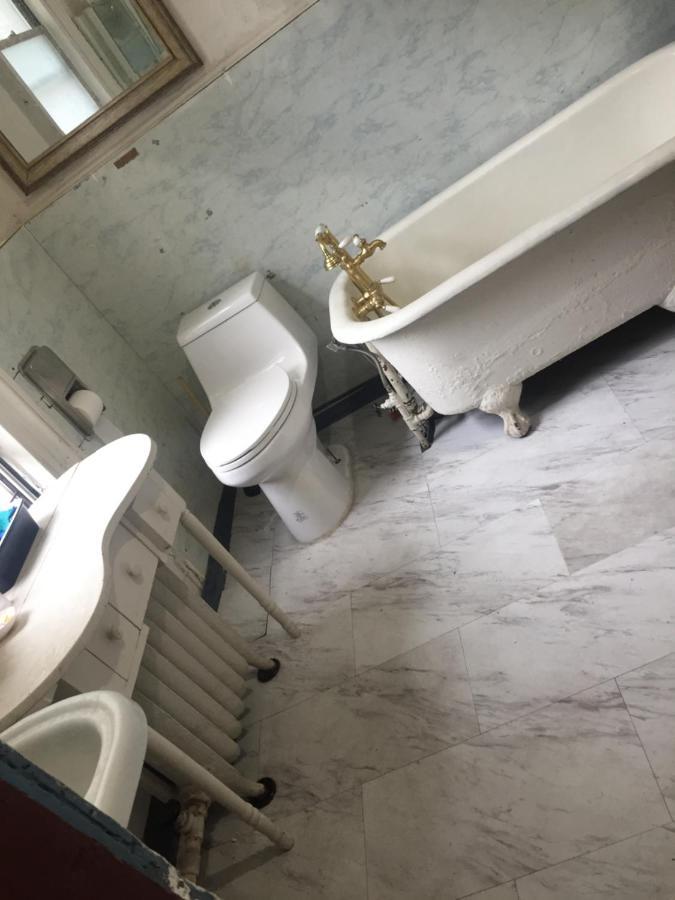 Private Room In Manhattan 뉴욕 외부 사진