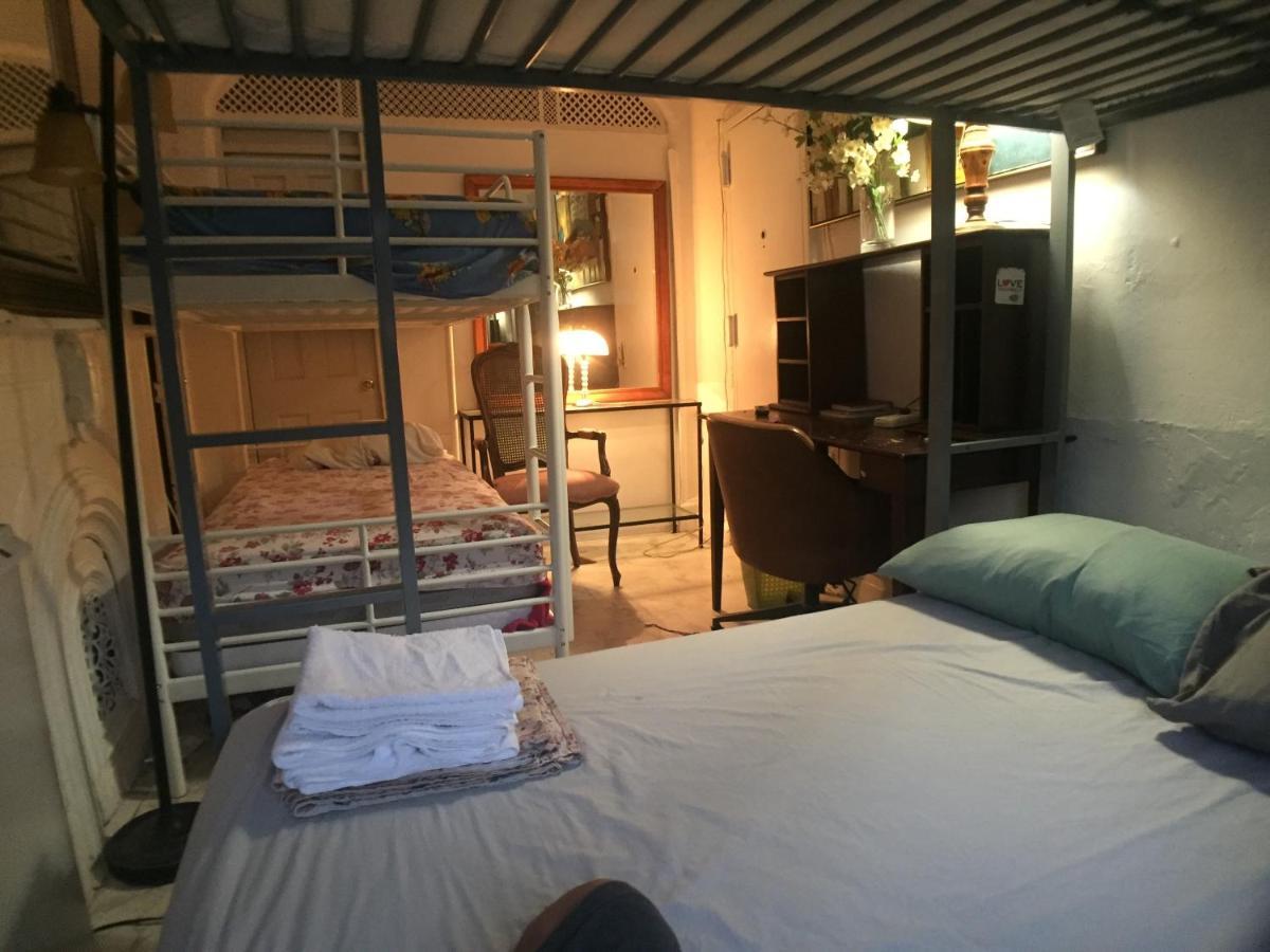 Private Room In Manhattan 뉴욕 외부 사진