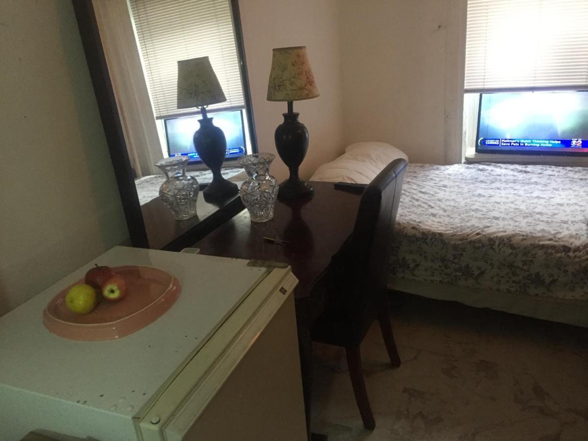 Private Room In Manhattan 뉴욕 외부 사진
